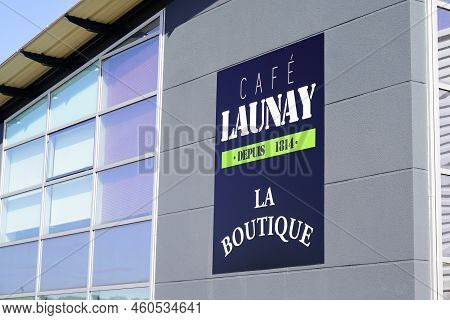 Agen , Aquitaine  France - 08 22 2022 : Cafe Launay Shop Sign Logo And Brand Text Of Coffee Leading 