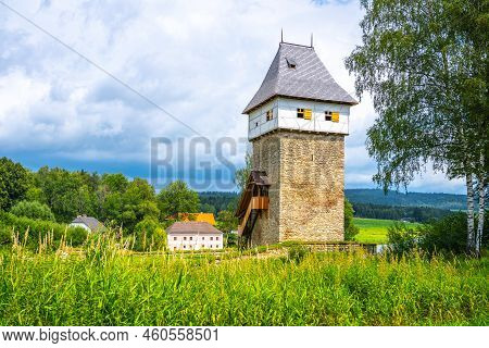 Ticha - Medieval Gothic Fortress With Renovated Tower Near Dolni Dvoriste In South Bohemia, Czech Re