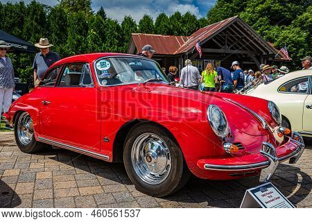 Highlands, Nc - June 11, 2022: Low Perspective Front Corner View Of A 1962 Porsche T6b Notchback Cou