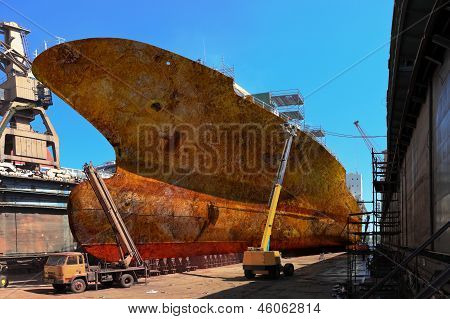 Rusty Schiff im Dock