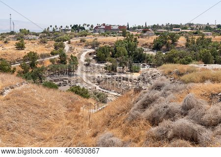 Beit Shean, Israel, August 06, 2022 : Partially Restored Ruins Of One Of The Cities Of The Decapolis