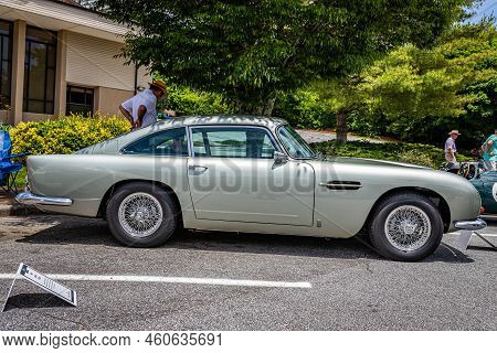 Highlands, Nc - June 11, 2022: Low Perspective Side View Of A 1965 Aston Martin Db5 Hardtop Coupe At