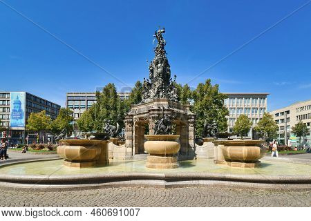 Mannheim, Germany - September 2021: Fountain With Sculptures Called 'grupello Pyramid' With Sculptur