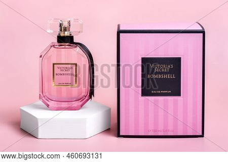 Bangkok, Thailand August, 2022: Victorias Secret Product Bombshell Perfume, Box Isolated On White Ba