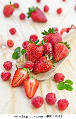 Frische rote Beeren