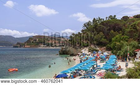 Elba Island - Italy. June 21, 2022: Le Ghiaie Beach Is Very Near To The Old Part Of Portoferraio. It