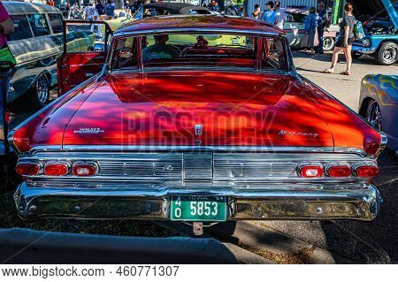 Falcon Heights, Mn - June 17, 2022: High Perspective Rear View Of A 1964 Mercury Montclair Breezeway