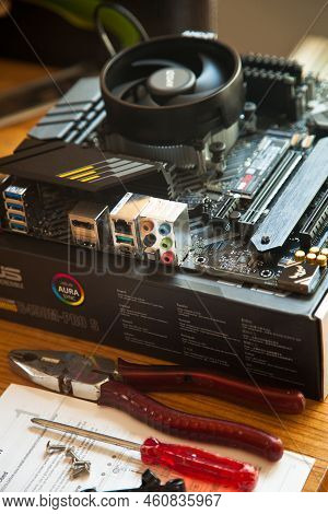 Enjoy Exceptional Performance With The Asus Tuf Gaming B450m Pro S Gaming Black Motherboard. Install