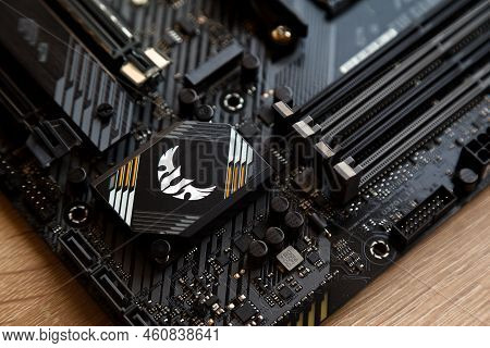 Enjoy Exceptional Performance With The Asus Tuf Gaming B450m Pro S Gaming Black Motherboard. August 