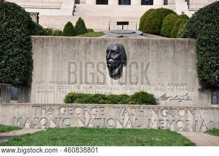 Alexandria Va - Apr 4: George Washington Masonic National Memorial In Washington Dc, As Seen On Apri