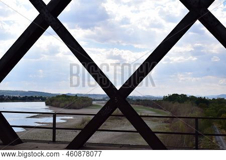 Urmitz, Germany - 08 22 2022: Half Dry Rhine At Urmitzer Werth