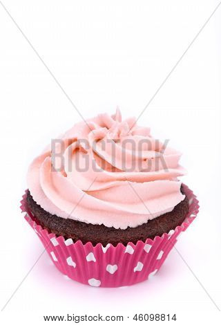 Košíček na bílém pozadí