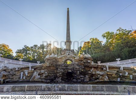 Vienna, Austria - October 2021: Obelisk And Grotto In Schonbrunn Park In Autumn