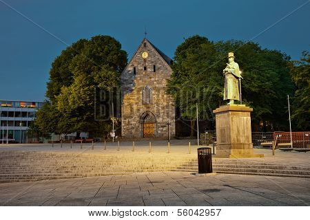 Cathedral Domkirke At Night In Stavanger, Norway.