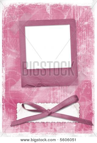 Eski fotoğraf çerçevesi üzerinde arka plan asılı olan