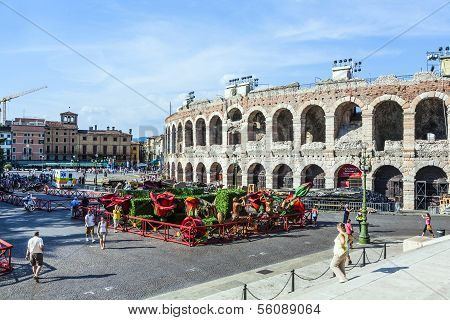 People At The Arena Of Verona
