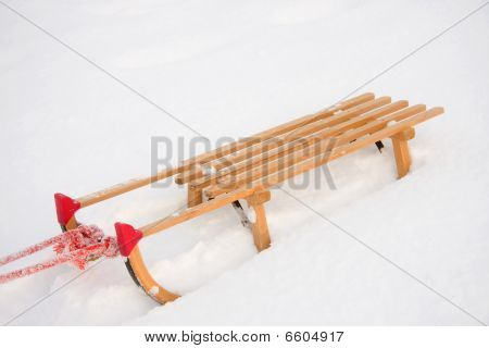 Fa szánkó a hóban