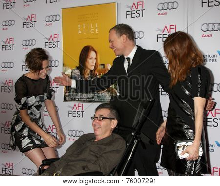 LOS ANGELES - NOV 12:  Kristen Stewart, Richard Glatzer, Wash Westmoreland, Julianne Moore at the 