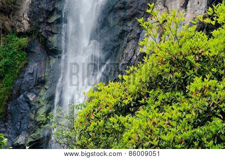 Klong Lan Waterfall