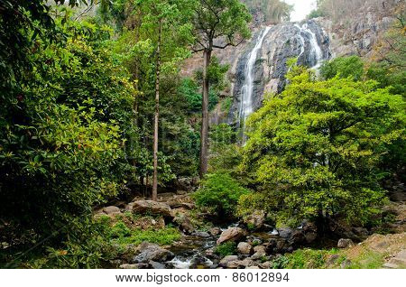 Klong Lan Waterfall