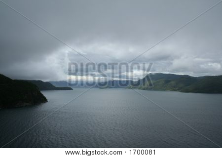 Fiordos noruegos