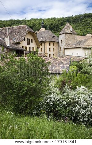 General vieuw of the mountain village of Romainmotier-Envy - Switzerland