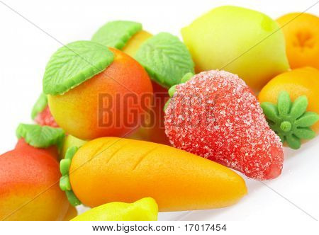 Il marzapane di dolci. Sotto forma di frutta