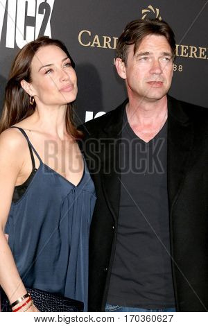 LOS ANGELES - JAN 30:  Claire Forlani, Dougray Scott at the 