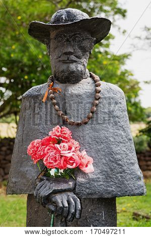 Statue of the Catholic priest Father Damien who is known for his care for people with leprosy that had to live in quarantine. He worked in Hawaii from 1873 until his death in 1889.