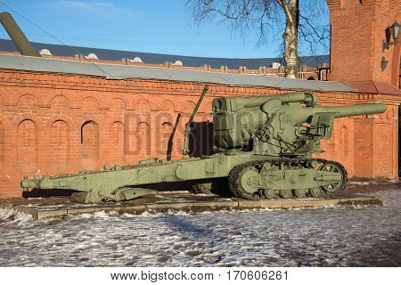 SAINT PETERSBURG, RUSSIA - JANUARY 20, 2017: Heavy 203-mm howitzer B-4 sample 1931 at the entrance to the Artillery Museum, sunny January day