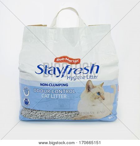 SWINDON UK - FEBRUARY 6 2017: Bag of Bob Martin Stayfresh Hygiene Non-Clumping Cat Litter with odour control on a white background