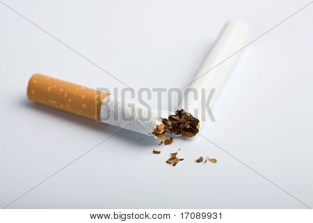 cigarro quebrado