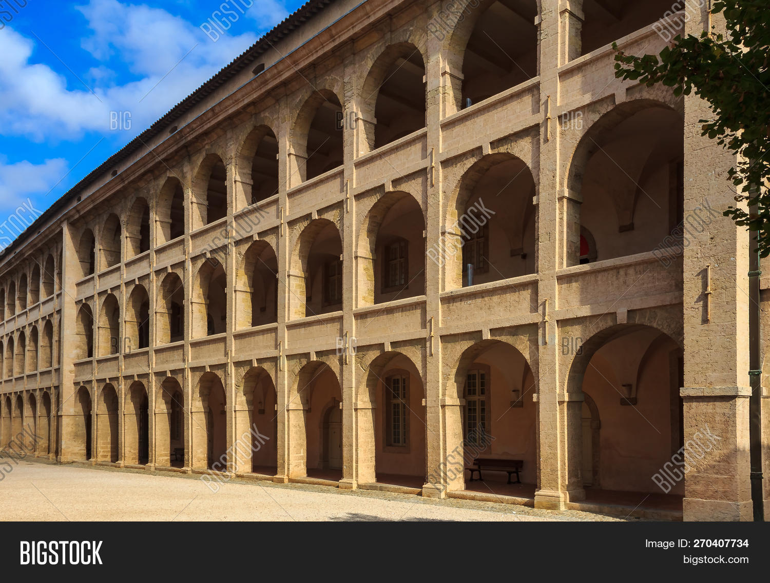 Archade View Perspective View Image & Photo (Free Trial) | Bigstock
