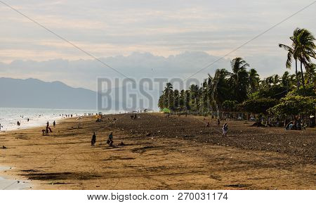 Puntarenas, Costa Rica - 2018.
Local Beach, Locals On The Beach In Puntarenas, Costa Rica.