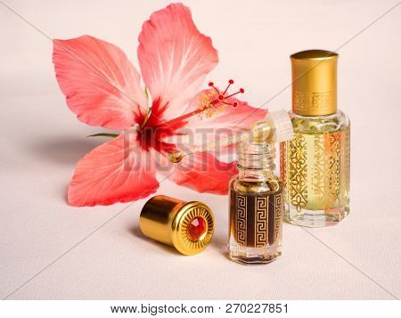 Arabian Oud Attar Perfume Or Agarwood Oil Fragrances In Mini Bottles.