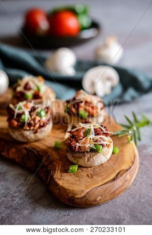 Roasted Mushrooms Stuffed With Ham, Sun Dried Tomato And Bell Pepper