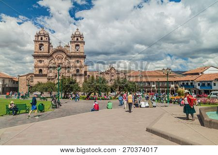 Cuzco, Peru - May 23, 2015:  La Compania De Jesus Church On Plaza De Armas Square In Cuzco, Peru.