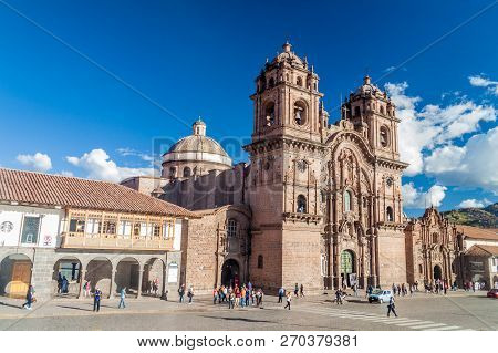 Cuzco, Peru - May 23, 2015:  La Compania De Jesus Church On Plaza De Armas Square In Cuzco, Peru.
