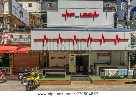 Pattaya,thailand - October 18,2018: Soi Buakhaow The Pulse Is A A-gogo Bar For People,who Wants To D