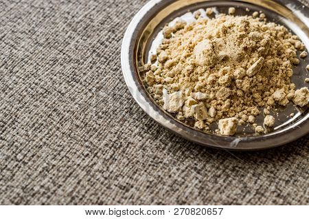 Ginger Powder On Silver Plate. (zencefil)