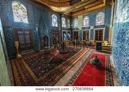 Istanbul, Turkey - October 13, 2018: Interior Of Hunkar Pavilion In The New Mosque