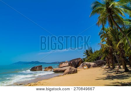 A Huge Park In The West Of Sanya. A Very Beautiful Place With A Very Nice Beach, But Also A Perfect 