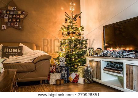 Merry Christmas Beautiful Living Room Tree Setup Aith Gifts Decorated For Happy Holidays At Home