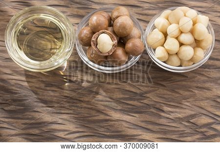 Oil And Macadamia Nuts - Macadamia Integrifolia