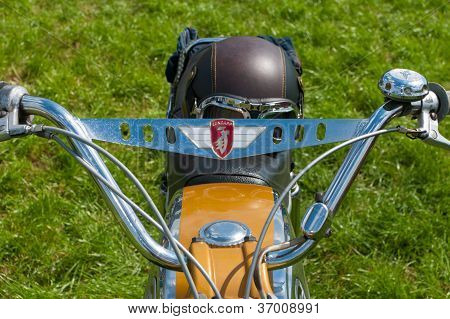 Zabytkowych motocykli