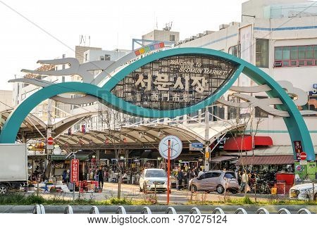 Daegu , South Korea, April 4, 2019:most Of Tourist And Korean People Visit In Daegu Traditional Mark