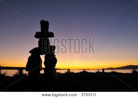 Símbolo - Inukshuk em inglês Bay, Vancouver