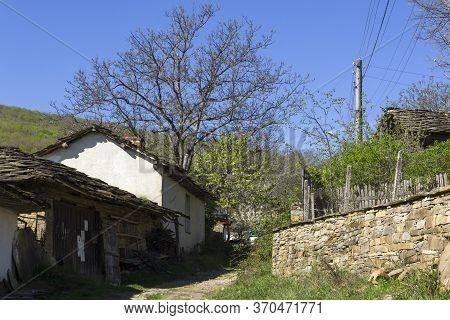 Staro Stefanovo, Bulgaria - April 9, 2014: Old Houses At Historical Village Of Staro Stefanovo, Love