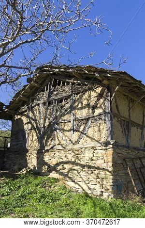 Staro Stefanovo, Bulgaria - April 9, 2014: Old Houses At Historical Village Of Staro Stefanovo, Love
