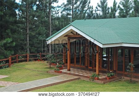 Bukidnon, Ph - Feb 6 - Pine Grove Mountain Lodge Facade On February 6, 2013 In Bukidnon, Philippines